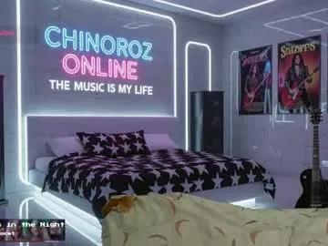 chinoroz on Chaturbate