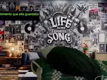 chinoroz on Chaturbate