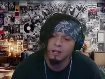 chinoroz on Chaturbate