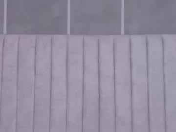 chloe_dee_ on Chaturbate