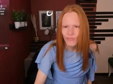 chloevalentinee on Chaturbate