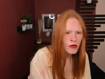 chloevalentinee on Chaturbate