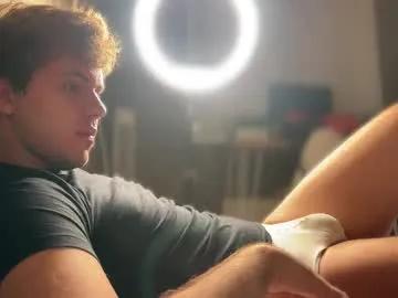 christophertan on Chaturbate