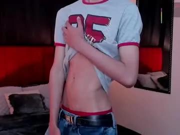 chrristopher77 on Chaturbate