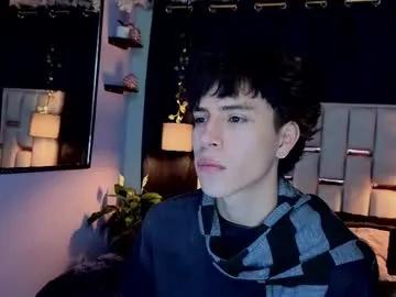 chrristopher77 on Chaturbate