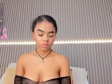 coralineross_ on Chaturbate