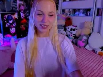 cuttie_ponyy on Chaturbate