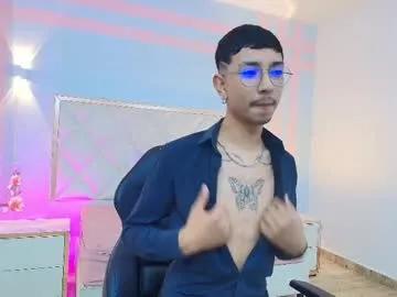 cyrus_tay on Chaturbate