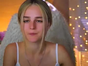 deboralarson on Chaturbate