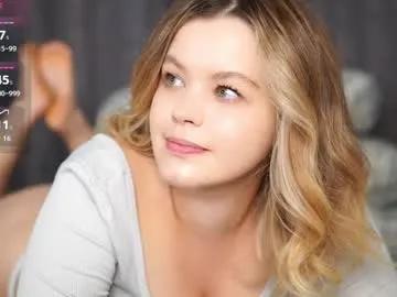 dianaholiday on Chaturbate