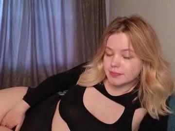 dianaholiday on Chaturbate
