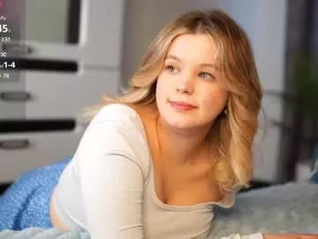 dianaholiday on Chaturbate