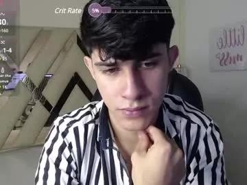 dyla_n18_ on Chaturbate