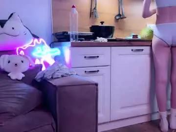 elisa_north on Chaturbate