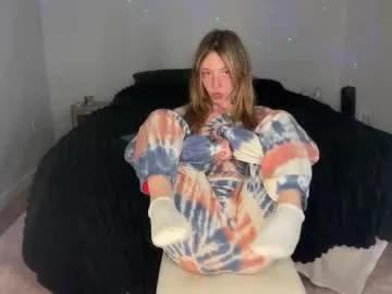 ellieluvs on Chaturbate