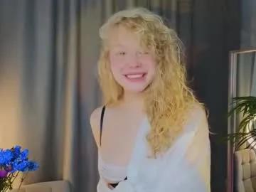 emily_shepard's avatar