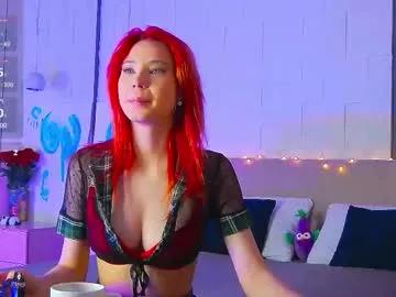 emma_plux on Chaturbate