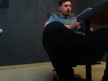 enzorace on Chaturbate