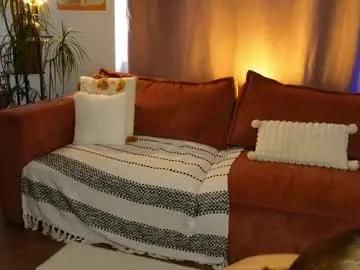 eva_zill_blossom — Goal: Hot, complete naked dance ! I'm Eva, a little #shy about my #smalltits because I'm #18 y.o i am #teen #new girl here [684 tokens remaining]