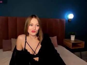 evelynpoole on Chaturbate 