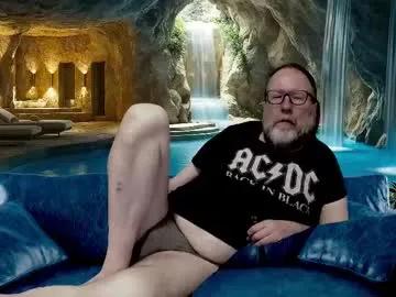 eyes_and_cock_wide on Chaturbate