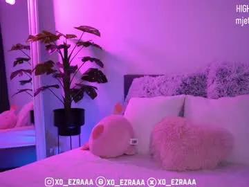 ezra — Hiii  shirt off @ goal | spin the wheel - 99 Tks | snap - 444 tks |