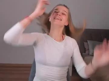 feel_our_vibe on Chaturbate 