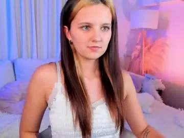 fluffy_waffles on Chaturbate