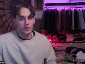 folleti7 — ClassicTicket: Show in progress.  Show Cum - only 50 tk. Tip 50 tokens to get your ticket.  Type /cmds to see all commands.