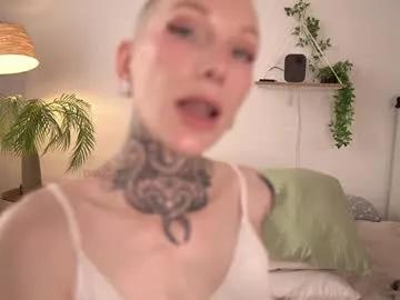 fuckingtoy_ on Chaturbate
