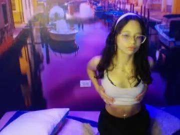 giaa_rossi on Chaturbate