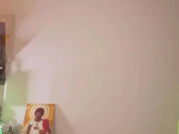 ginavontease on Chaturbate