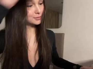 hollyextra on Chaturbate