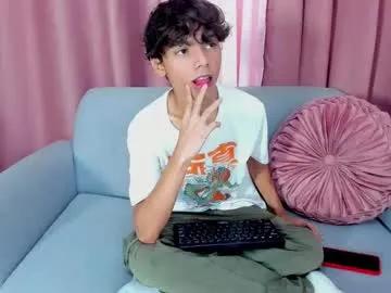 honeymoon_sariel on Chaturbate
