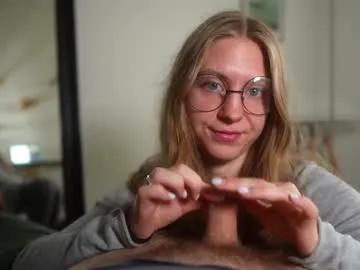 hotchillylovers on Chaturbate