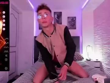 ianwayne_ on Chaturbate