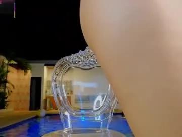 isa__cute on Chaturbate