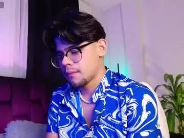 isaac_saenz on Chaturbate 
