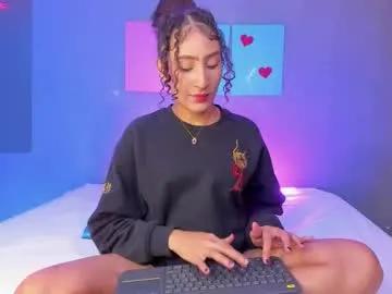 isabellaspencer — Squirt for you #squirt #latina #smalltits #anal #pregnant #cum #fingers [350 tokens remaining]