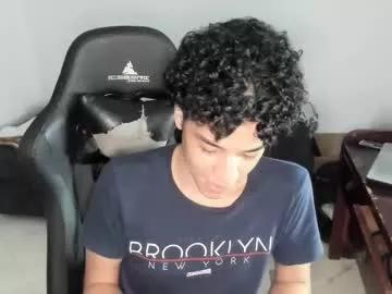 isidroglasc on Chaturbate 