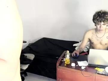 isidroglasc on Chaturbate 