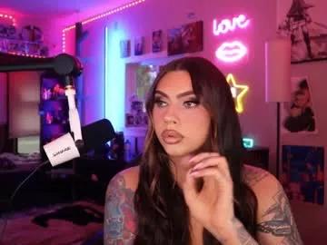 itsnickibabyy on Chaturbate