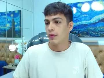 jeremias_1 — #softcock   #moan #young  #feet [600 tokens remaining]