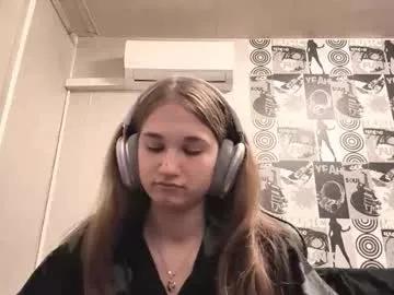 jewelldurham — GOAL: Kiss the camera [5 tokens remaining] Welcome to my room! #new #shy #teen #bigass #tiny