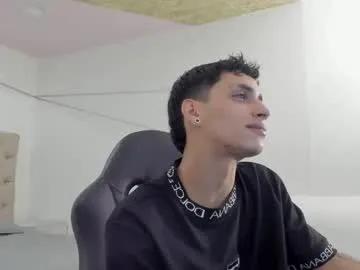 jhoanleandro on Chaturbate