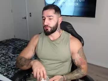 johnklleyn on Chaturbate