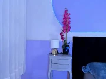 julieta_cortes__ on Chaturbate