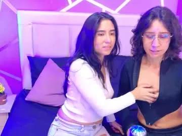 jupiter_saturno — Two sexys lesbians playing  dirty  - Goal: Eat her pussy  [543 tokens left] #lesbian #dominant #hairy #submissive #smalltits