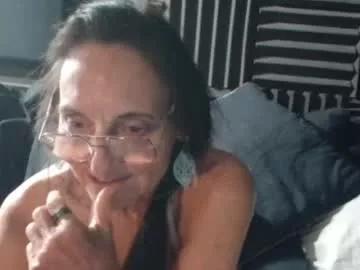 justmebev19591234 on Chaturbate