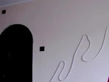 karoline121 — top off 5 min   #feets #smoke , #leggings #mistress #skinny [1327 tokens left]